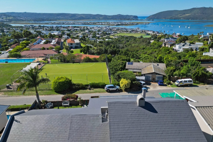 4 Bedroom Property for Sale in Heuwelkruin Western Cape